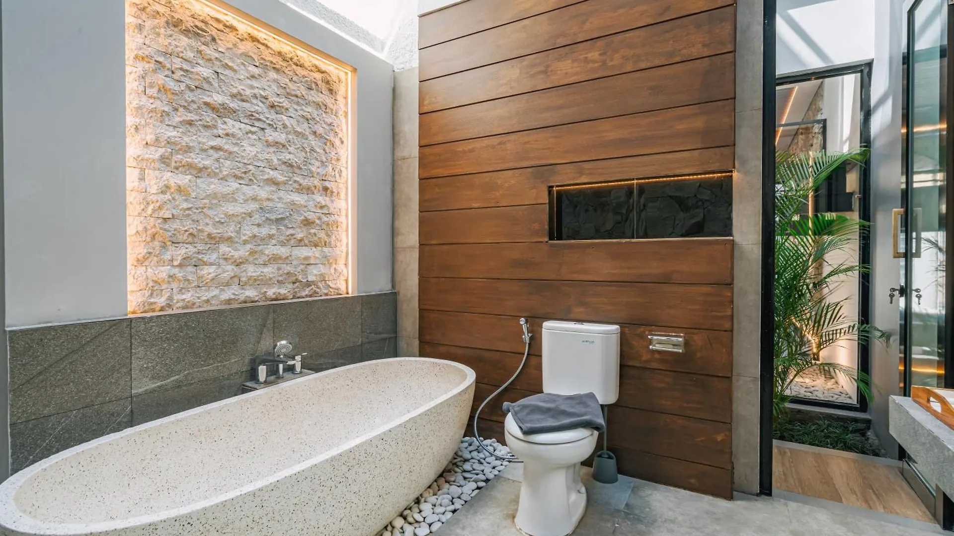 Nirav Uluwatu 1 Bedroom Villa